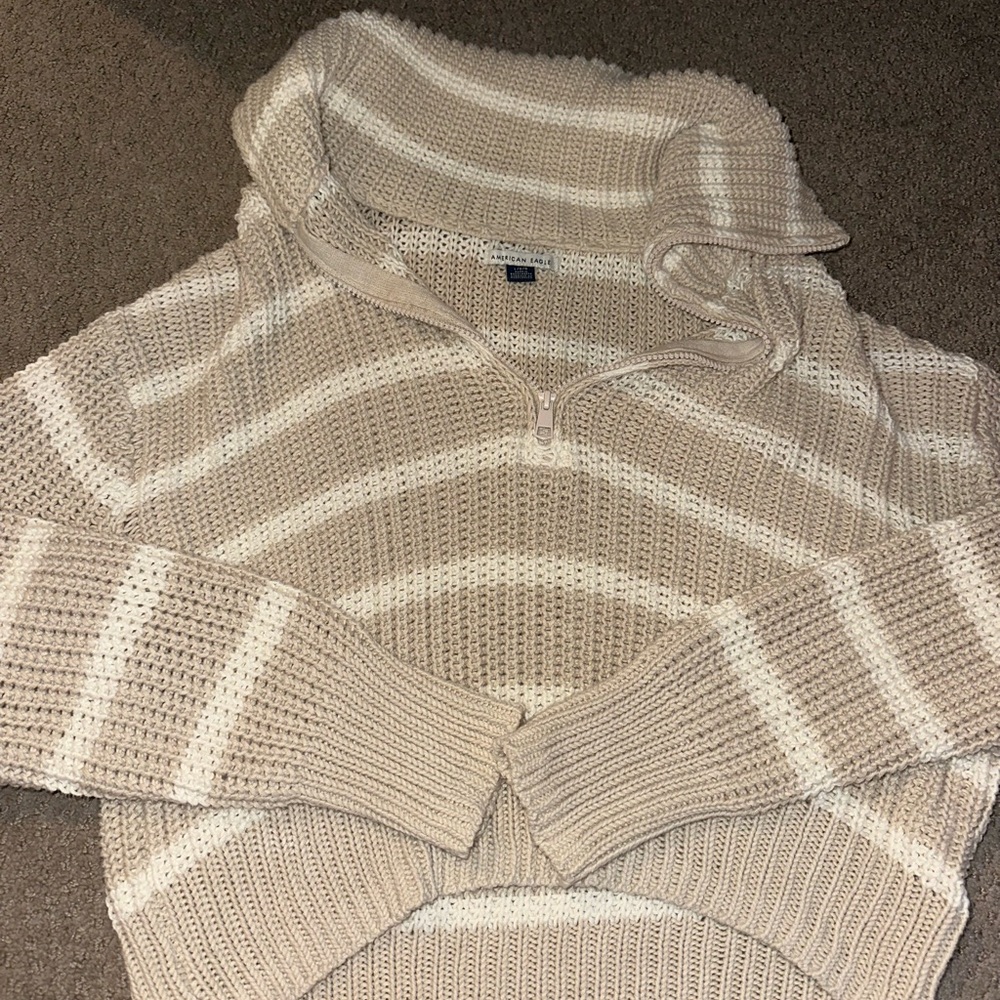 American eagle Cozy Beige and Cream Women's Sweater
